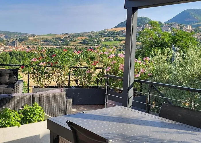 Le Palierou アパート Paulhe